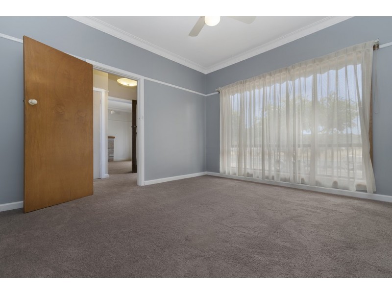 231 Main Rd, Chewton VIC 3451