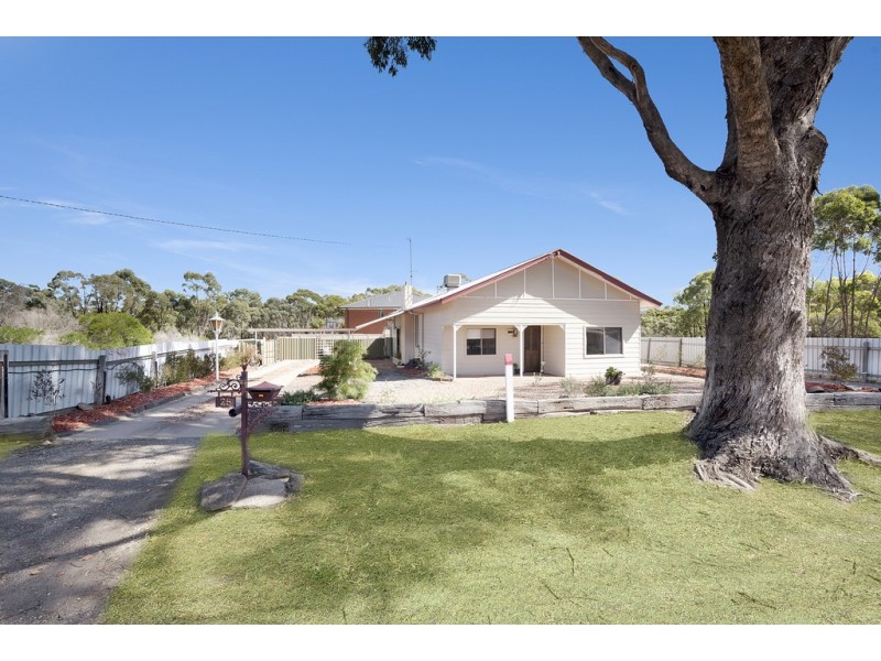 25 Walls Street, Eaglehawk VIC 3556