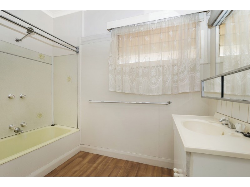 177 St Aidans Rd, Kennington VIC 3550