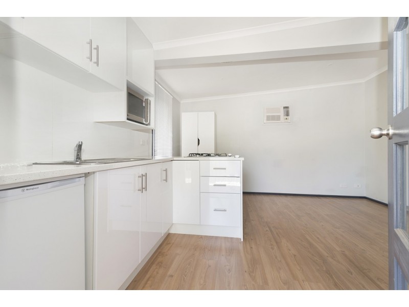 177 St Aidans Rd, Kennington VIC 3550