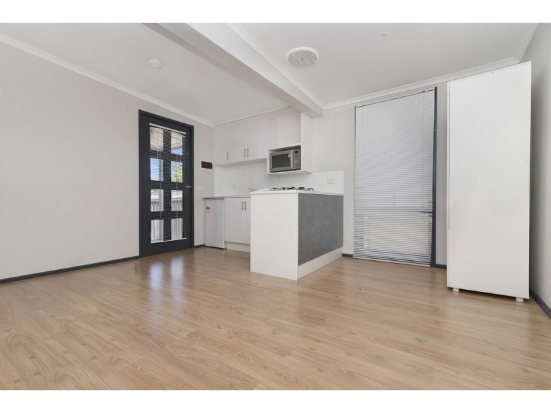 177 St Aidans Rd, Kennington VIC 3550