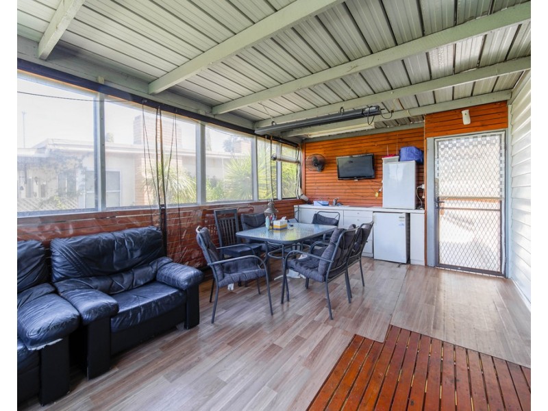 14 Illingworth Street, Golden Square VIC 3555