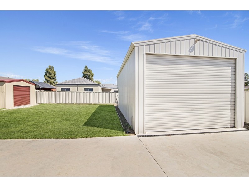 53 Goynes Rd, Epsom VIC 3551