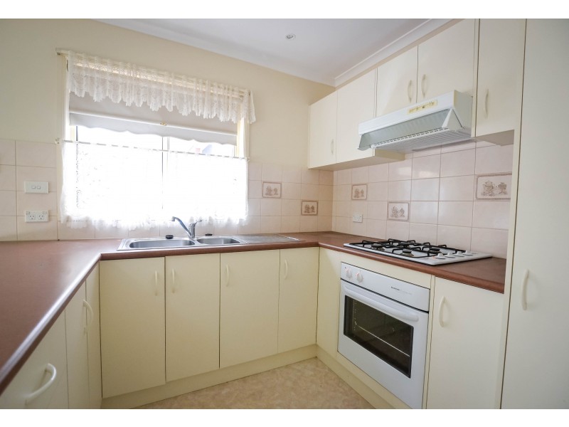 10 The Terrace, Kennington VIC 3550