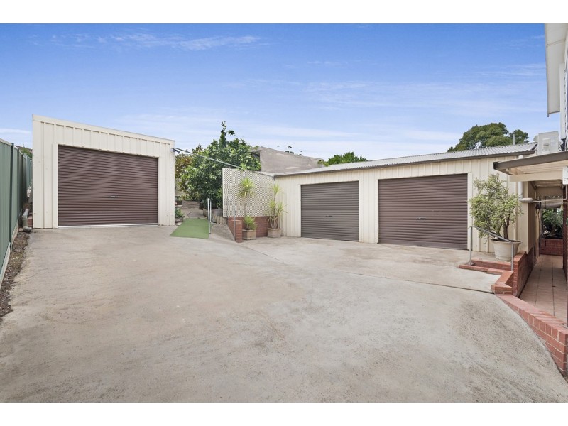 22 Holmes Rd, Bendigo VIC 3550