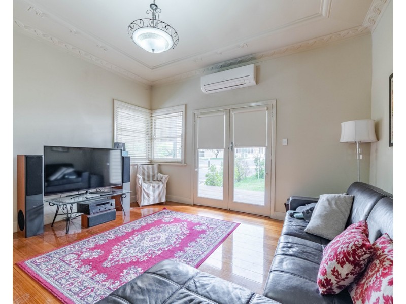 38 Russell Street, Quarry Hill VIC 3550