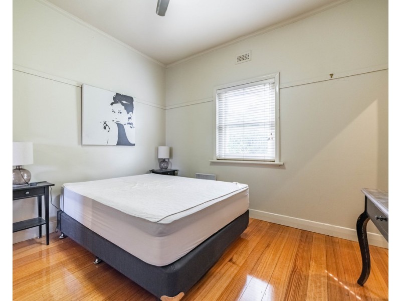 38 Russell Street, Quarry Hill VIC 3550