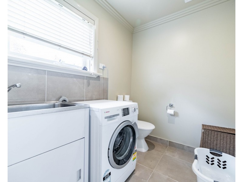 38 Russell Street, Quarry Hill VIC 3550