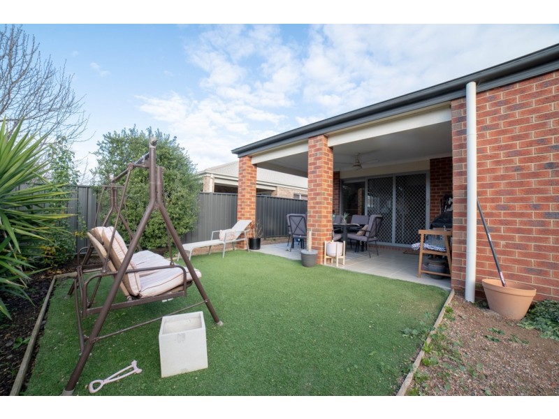 5 Saltbush Street, Jackass Flat VIC 3556