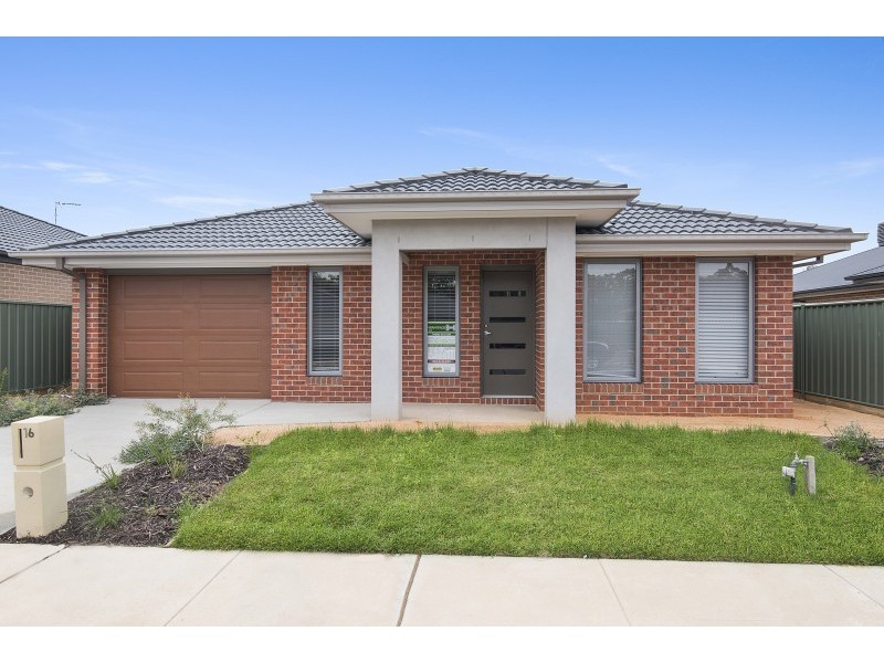 16 Diva Way, Huntly VIC 3551