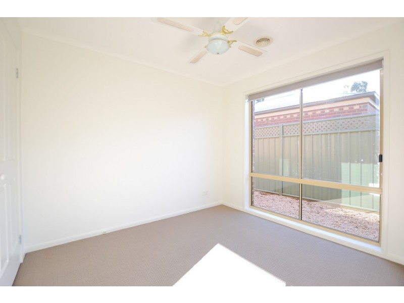 9 Highland Way, Maiden Gully VIC 3551