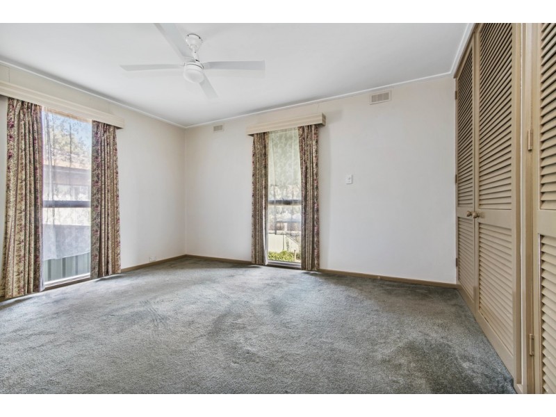 54 Speciman Hill Road, Golden Square VIC 3555