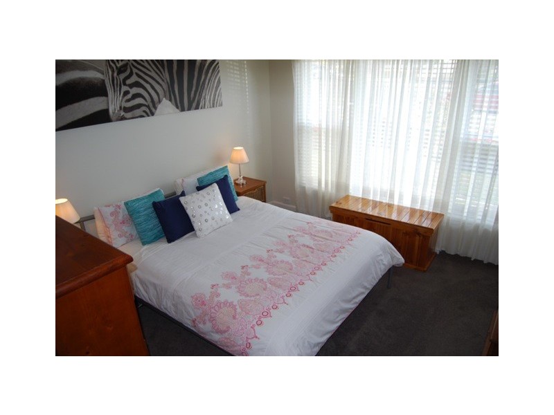 17 Drechsler Street, Flora Hill VIC 3550