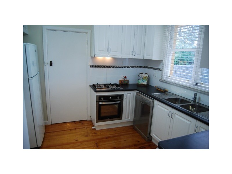 17 Drechsler Street, Flora Hill VIC 3550