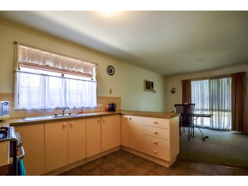 45 Mockridge Drive, Kangaroo Flat VIC 3555