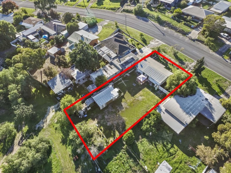 7 Lester Street, Sailors Gully VIC 3556