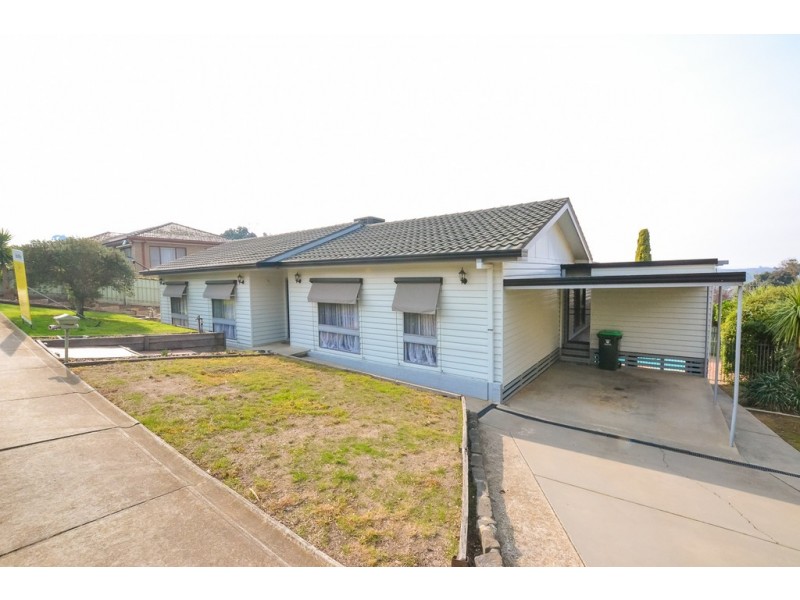 14 Illingworth Street, Golden Square VIC 3555