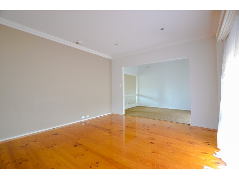 14 Illingworth Street, Golden Square VIC 3555