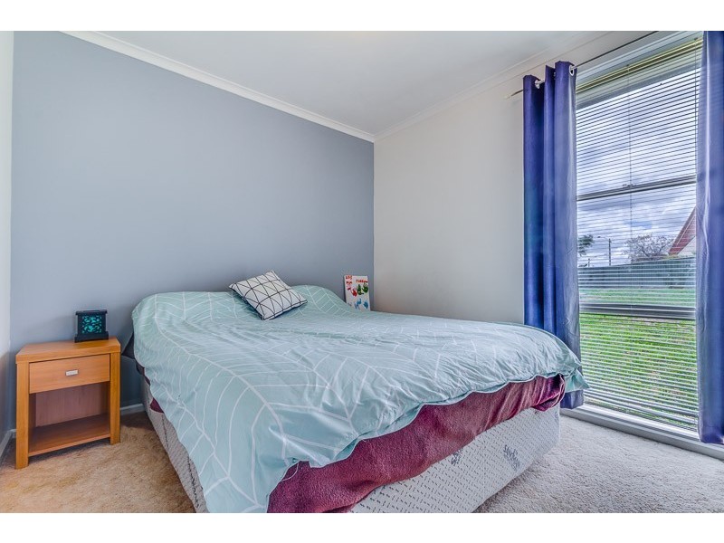 13 Oliver Court, Long Gully VIC 3550