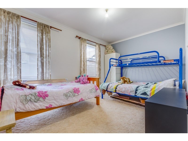 13 Oliver Court, Long Gully VIC 3550