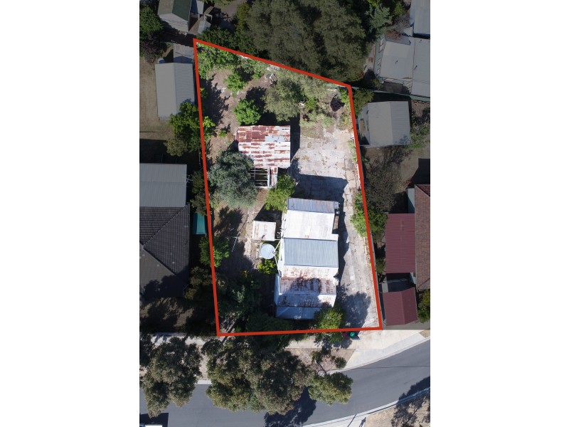 28 Quick Street, Long Gully VIC 3550