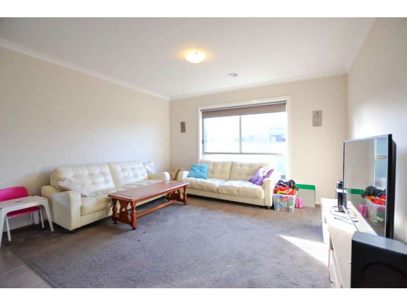 29 Greenfield Drive, Epsom VIC 3551