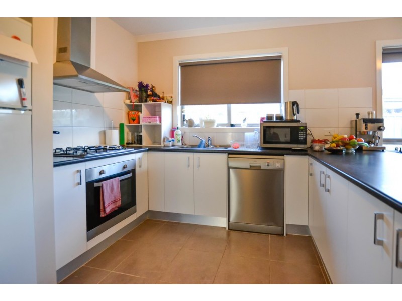 29 Greenfield Drive, Epsom VIC 3551