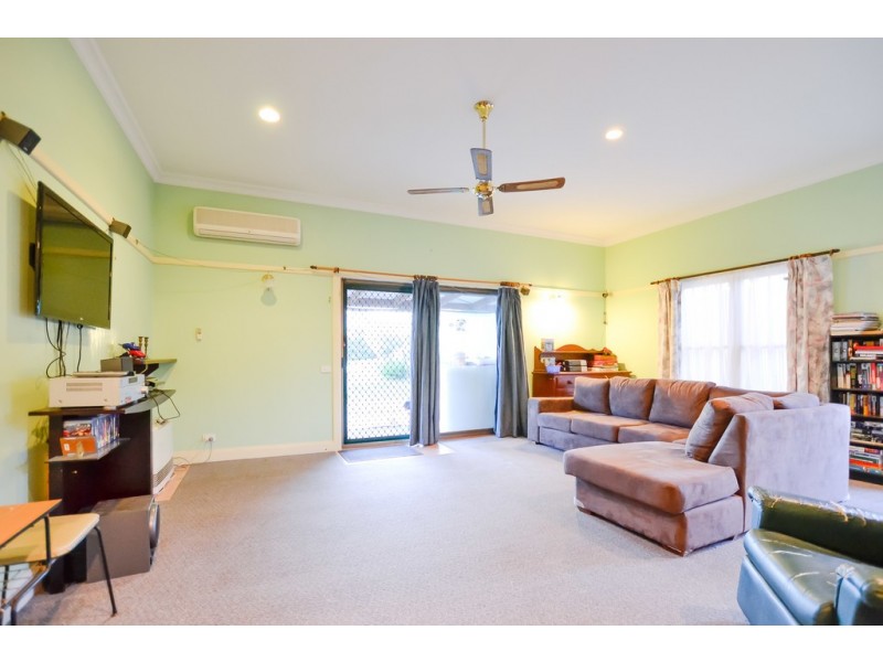 127 Upper California Gully Road, California Gully VIC 3556
