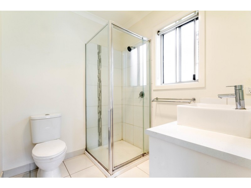 3/18A Emmett Street, Golden Square VIC 3555