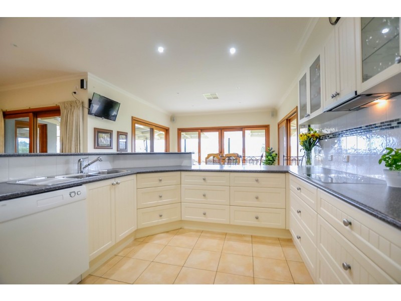 178 Pethericks Road, Goornong VIC 3557