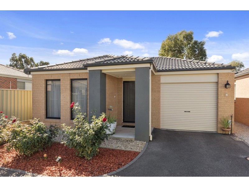 4/39A Orlando Street, Eaglehawk VIC 3556