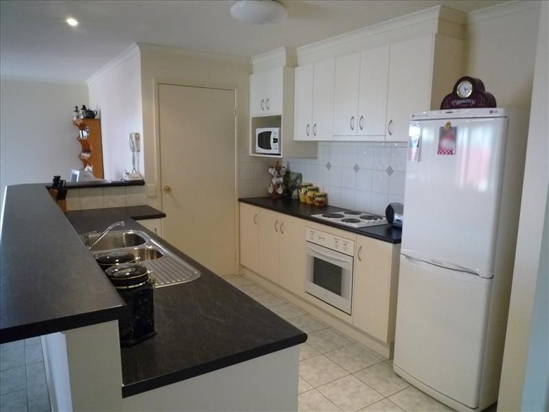 40 Pine Grove, Goornong VIC 3557