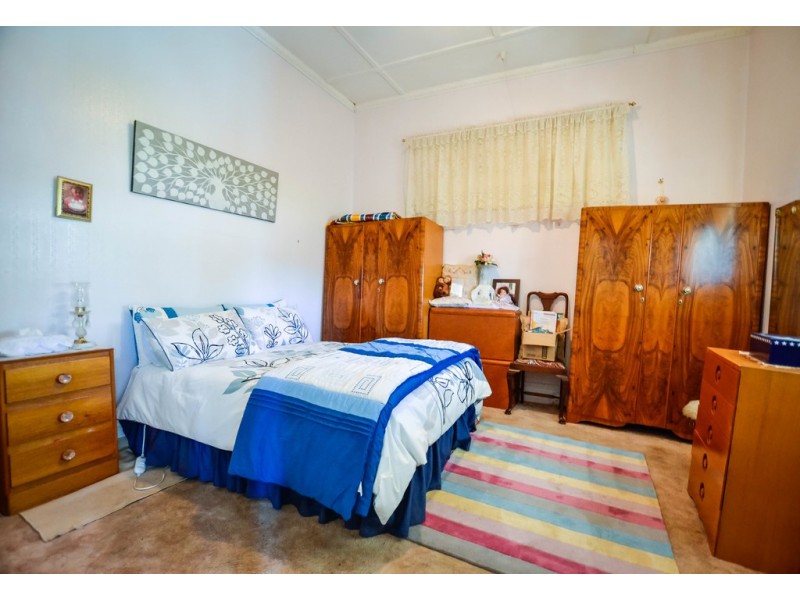 9 Lilac Street, Ironbark VIC 3550