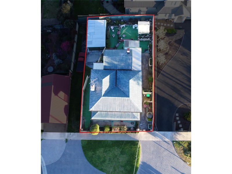 9 Lilac Street, Ironbark VIC 3550