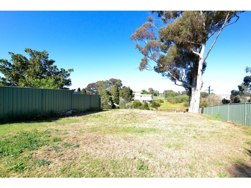 30 Holmes Rd, Bendigo VIC 3550