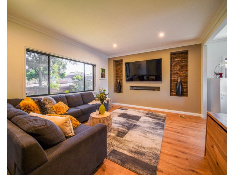 32 Orlando Street, Eaglehawk VIC 3556