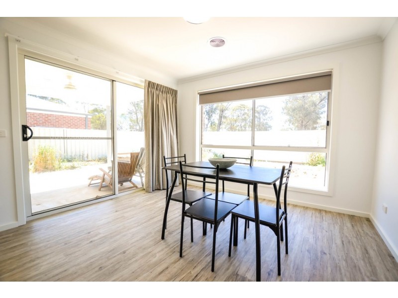 12/21 Heinz Street, White Hills VIC 3550