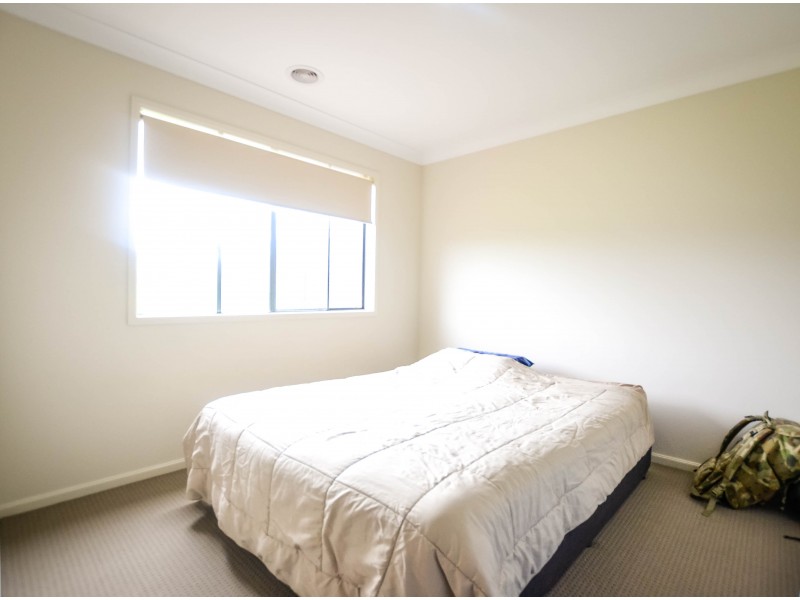 23 Caulfield Drive, Ascot VIC 3551