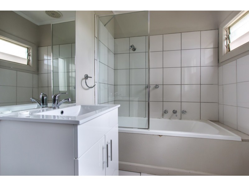 40 Ellis Street, Flora Hill VIC 3550