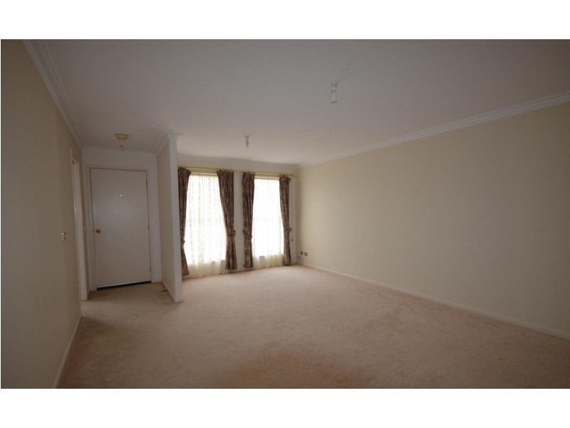 8 Sunrise Court, Strathdale VIC 3550