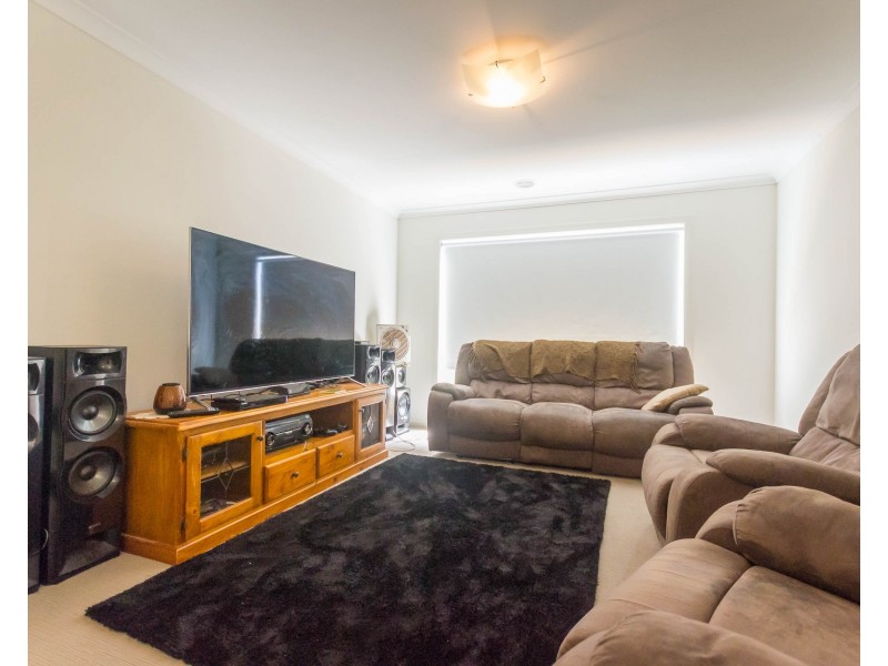 9 Gladeville Drive, Jackass Flat VIC 3556