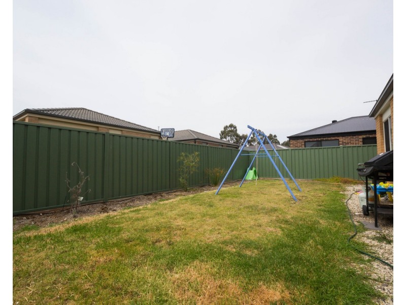 9 Gladeville Drive, Jackass Flat VIC 3556