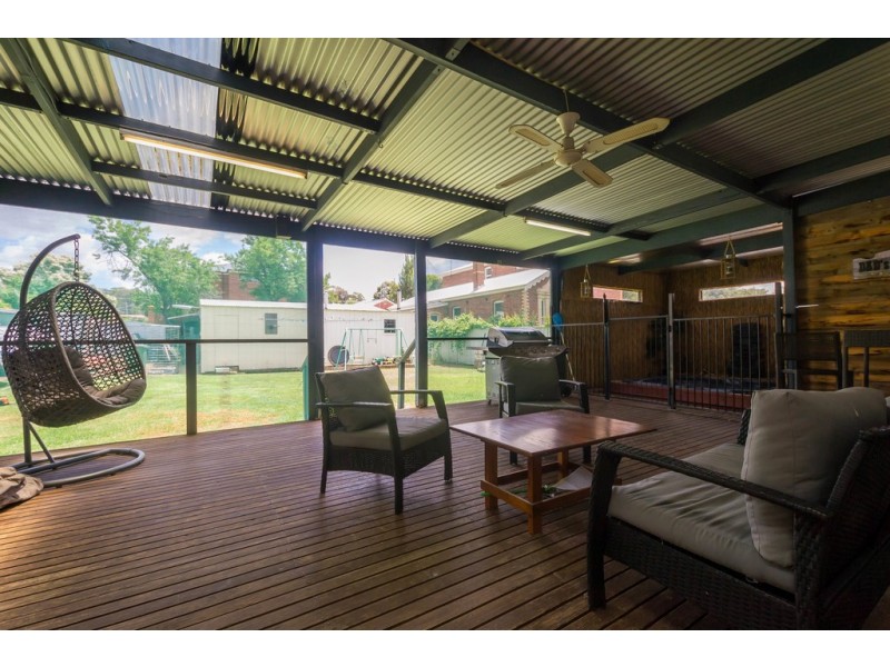 10 Mackenzie Street West, Golden Square VIC 3555