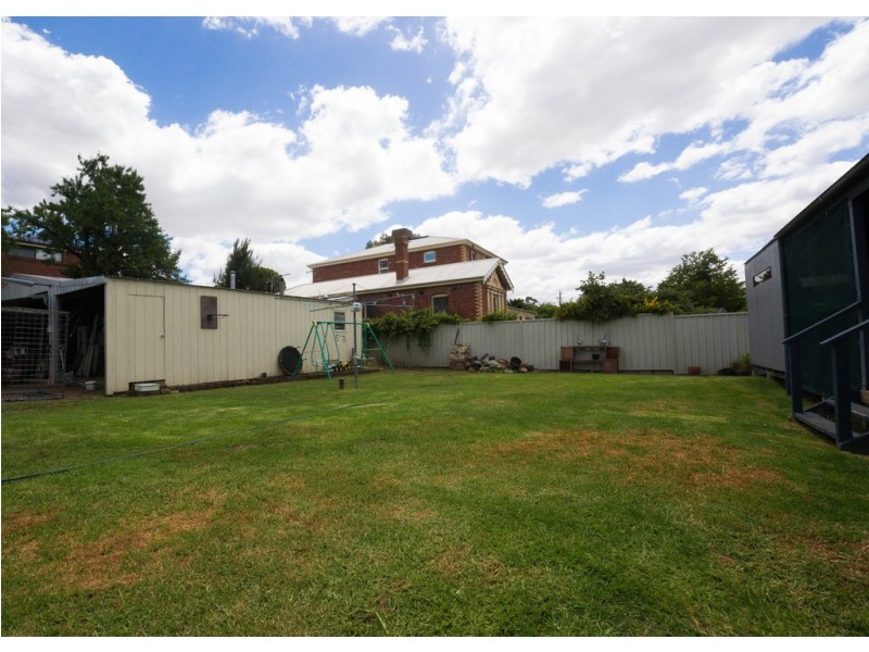 10 Mackenzie Street West, Golden Square VIC 3555