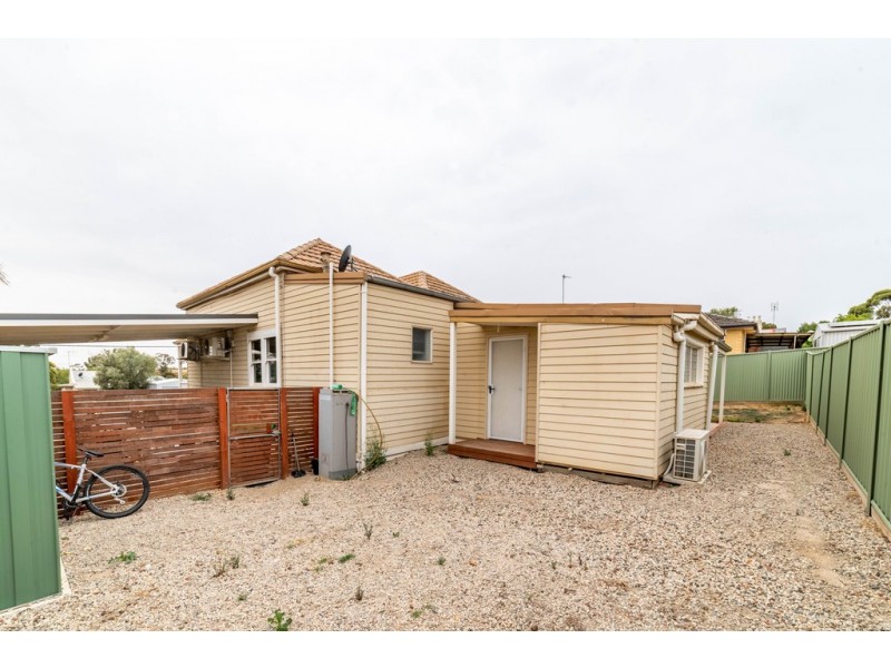 20 Wallan Street, Long Gully VIC 3550