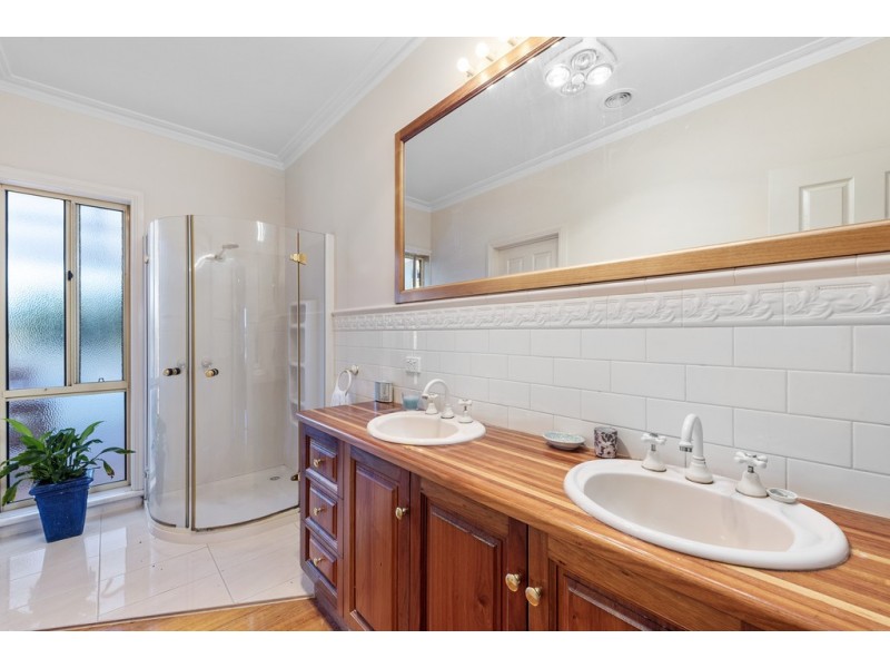 328 Bendigo-Maldon Road, Lockwood South VIC 3551