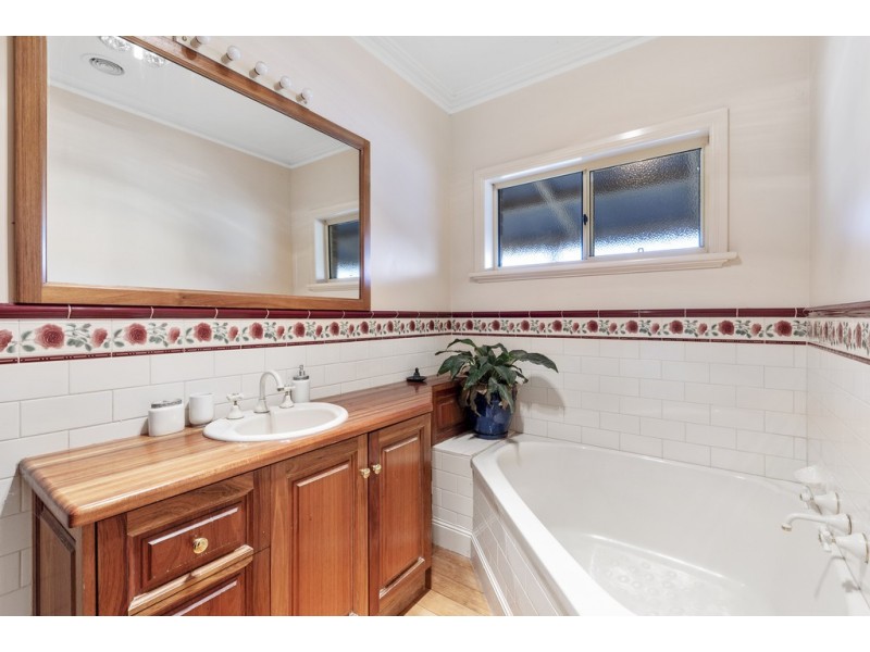 328 Bendigo-Maldon Road, Lockwood South VIC 3551