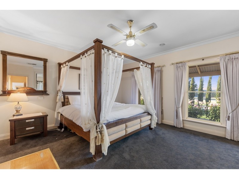 328 Bendigo-Maldon Road, Lockwood South VIC 3551