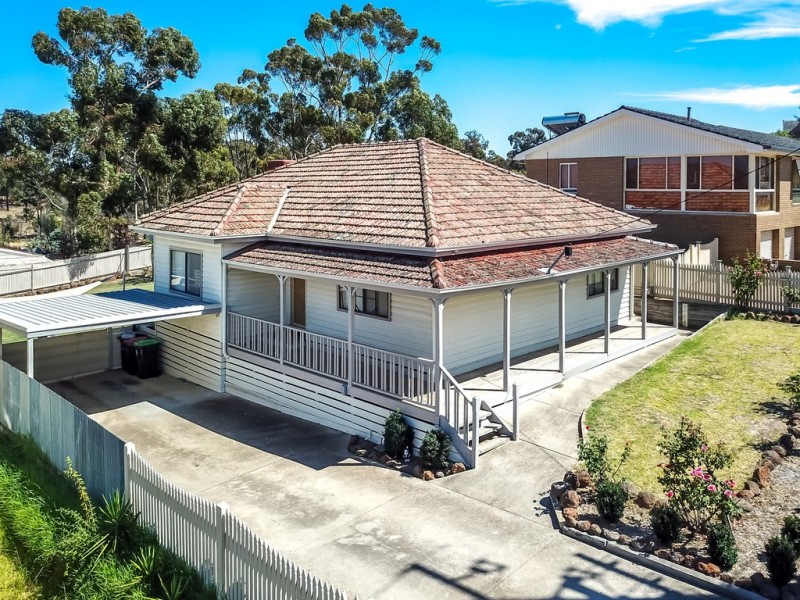 5 Wilson Street, Sailors Gully VIC 3556