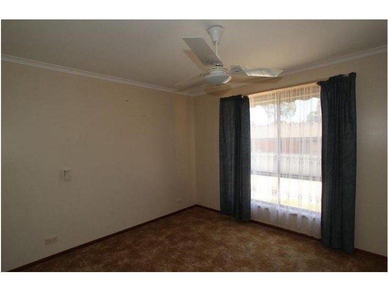 1/28 Averys Road, Eaglehawk VIC 3556